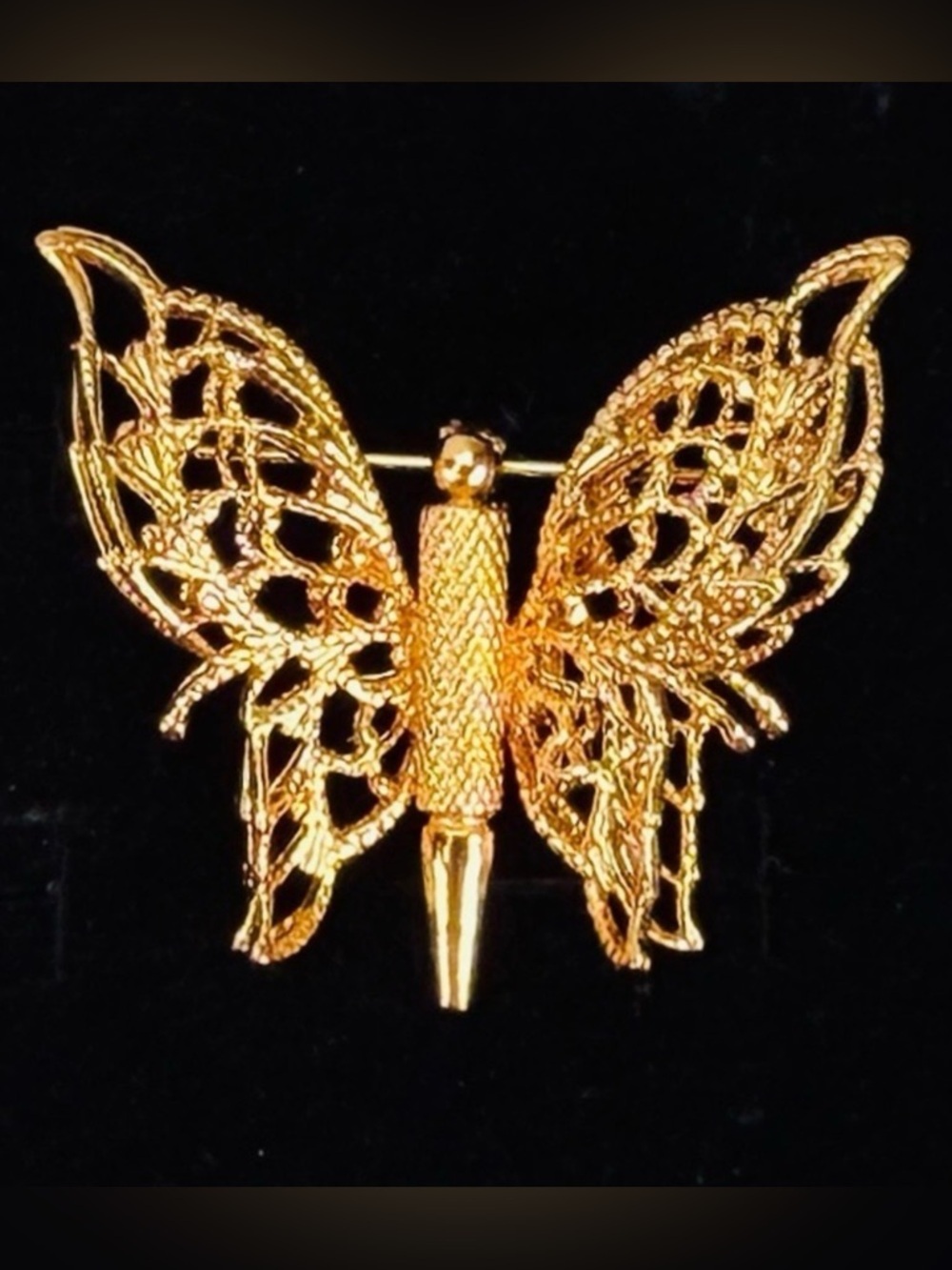 Vintage Monet Goldtone 3-D wired Butterfly Brooch